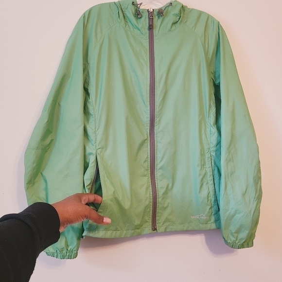 Eddie Bauer | Women's Green & Gray Full Zipper Nylon Rain Jacket (Size Large) - Picture 9 of 15